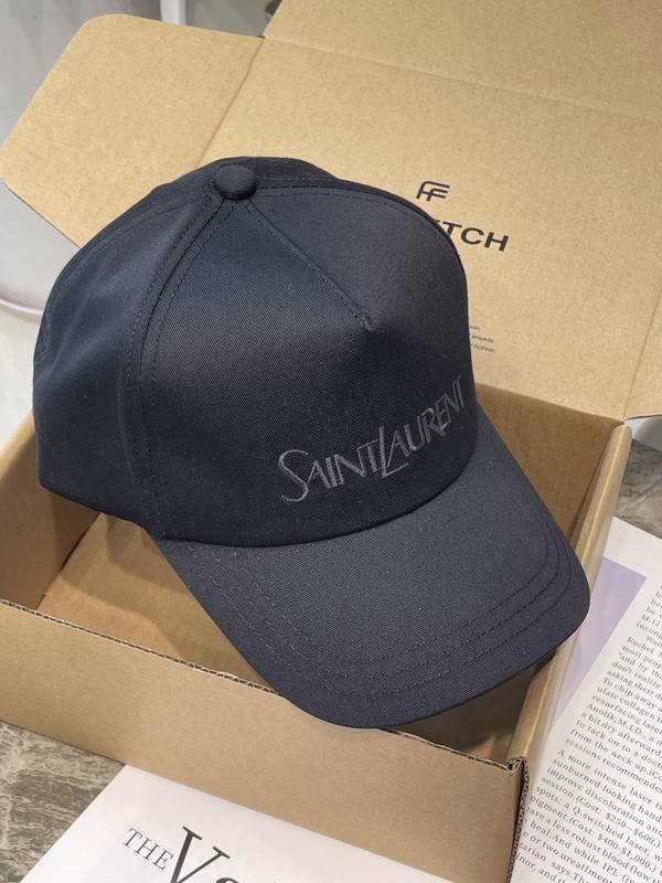 Yves Saint Laurent Hat SLH00025 Yves Saint Laurent Hat SLH00025